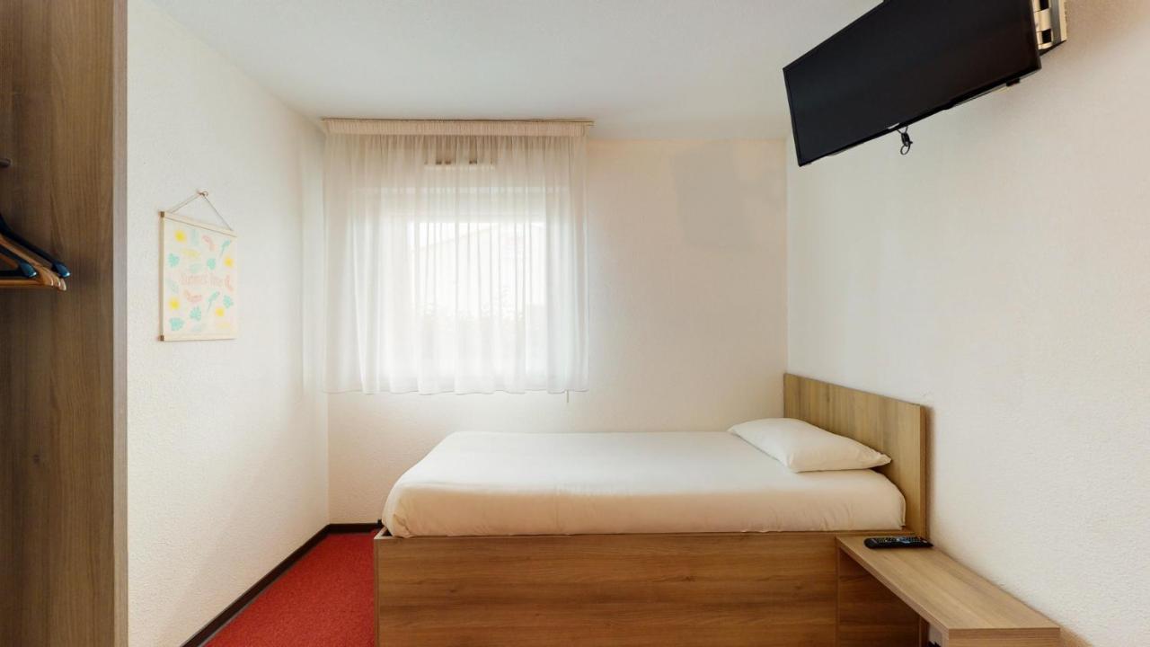 Everhotel De Tarbes-Ibos المظهر الخارجي الصورة