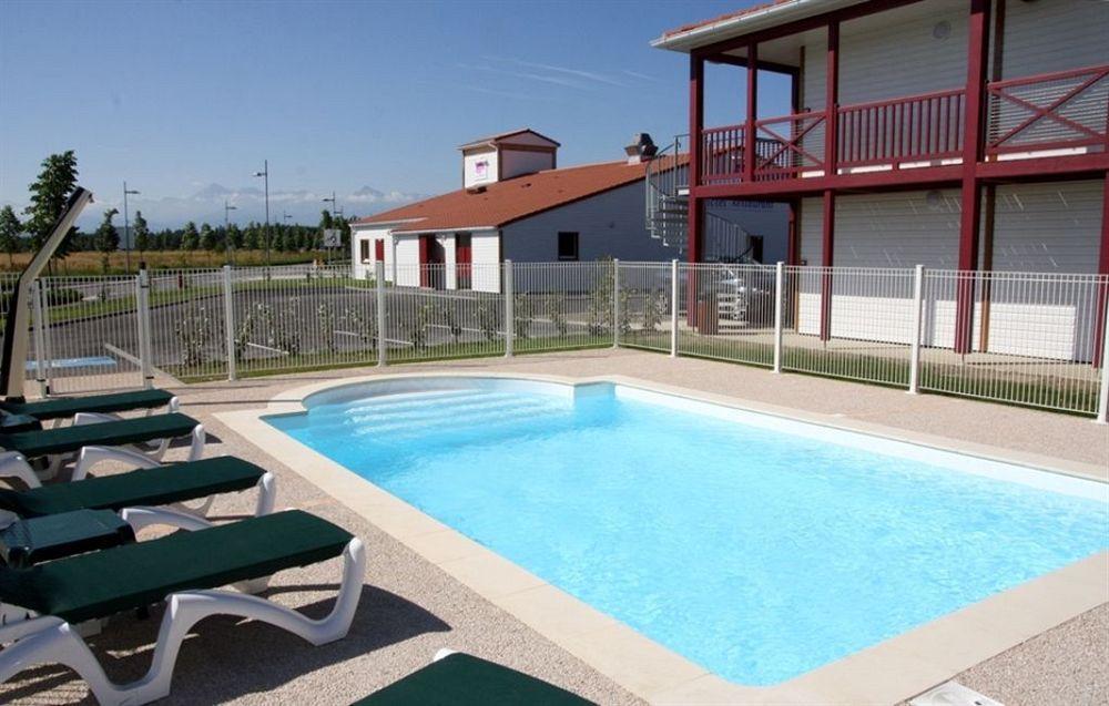 Everhotel De Tarbes-Ibos المظهر الخارجي الصورة