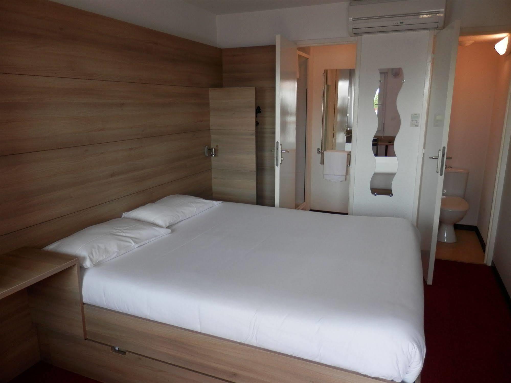 Everhotel De Tarbes-Ibos المظهر الخارجي الصورة
