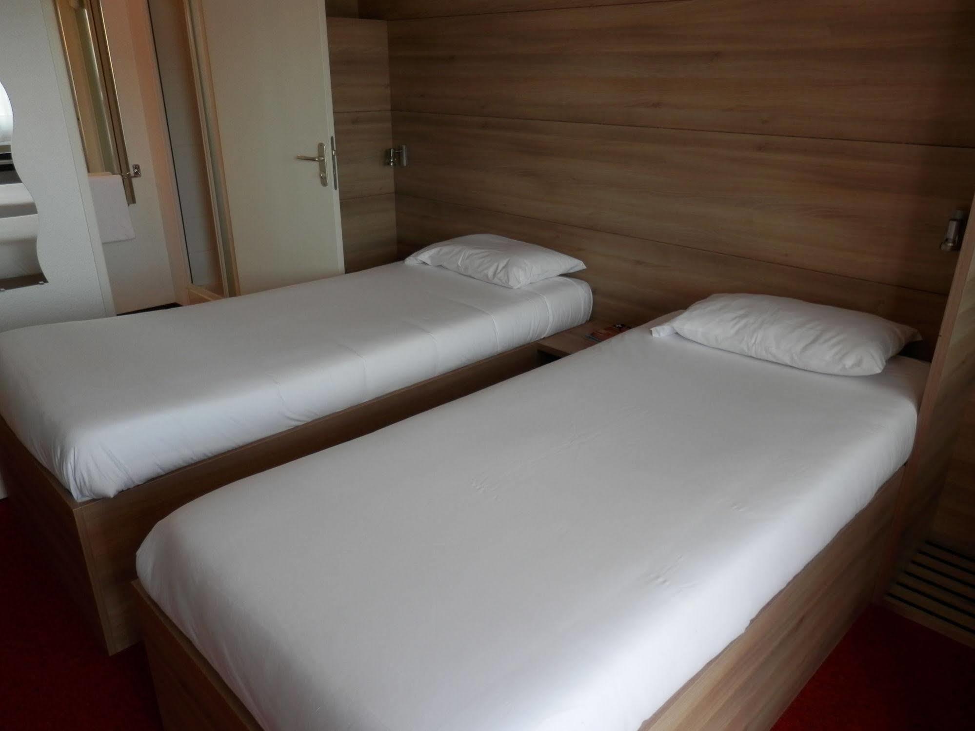 Everhotel De Tarbes-Ibos المظهر الخارجي الصورة