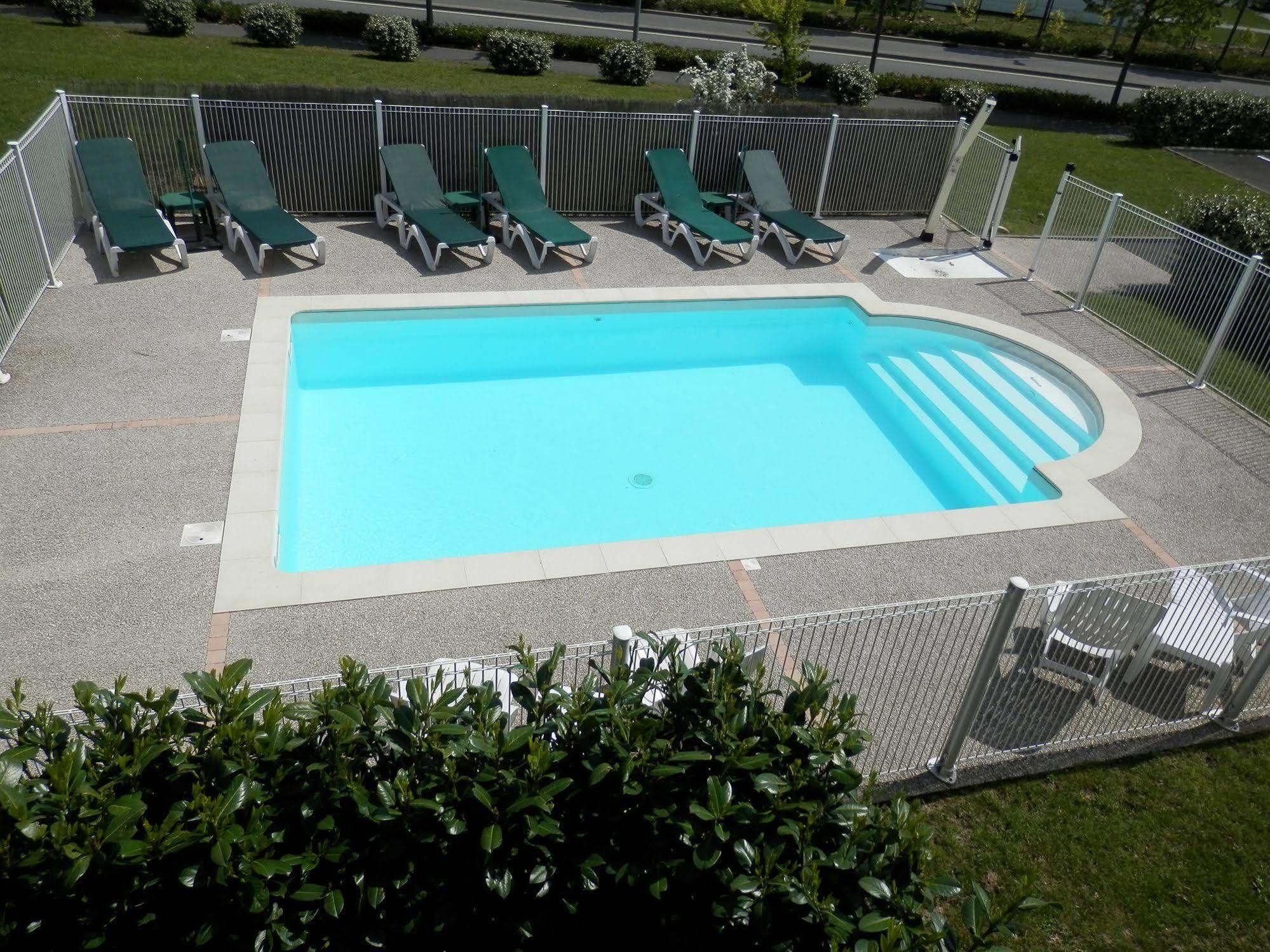 Everhotel De Tarbes-Ibos المظهر الخارجي الصورة